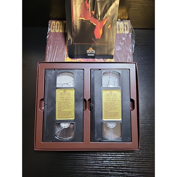 Other - Gone With The Wind MGM Home Video 2 Tape VHS Deluxe Edition Box Set 1985